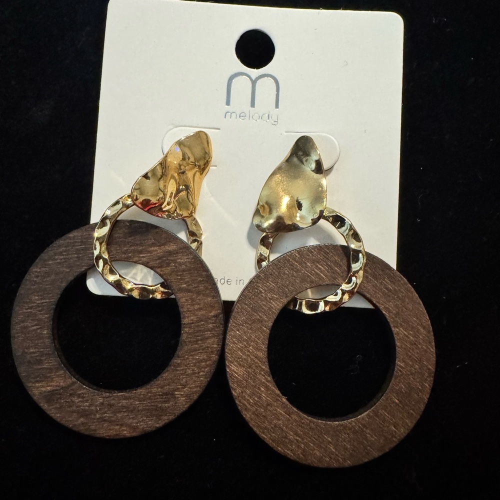Melody Wooden  Statement Earrings–Gold & Wood Tones